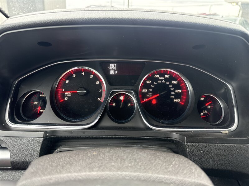 2016 GMC Acadia SLE-2 - Photo 11 - Lafayette, IN 47905
