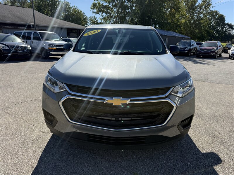 2020 Chevrolet Traverse LS - Photo 2 - Lafayette, IN 47905