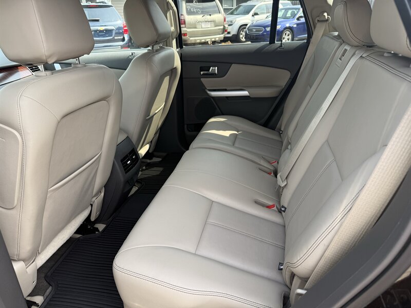 2013 Ford Edge Limited - Photo 8 - Lafayette, IN 47905