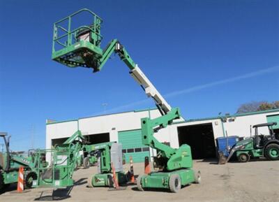 2012 JLG E400AJP 2012 JLG E400AJP 40' Electric Articulating Boom Li  Only 785 Hours!