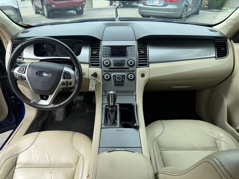 2013 Ford Taurus SEL - Photo 10 - Lafayette, IN 47905