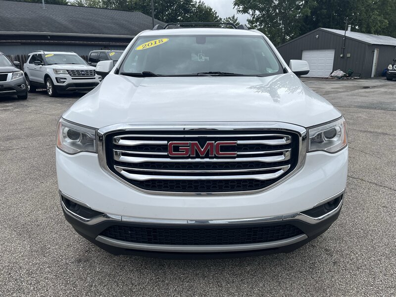 2018 GMC Acadia SLT-1 - Photo 2 - Lafayette, IN 47905