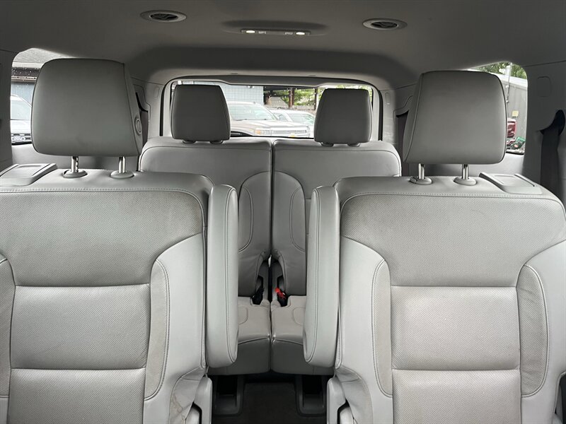 2018 GMC Acadia SLT-1 - Photo 8 - Lafayette, IN 47905
