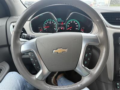 2017 Chevrolet Traverse Premier   - Photo 8 - Lafayette, IN 47905
