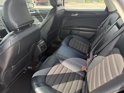 2018 Ford Fusion SE   - Photo 9 - Lafayette, IN 47905