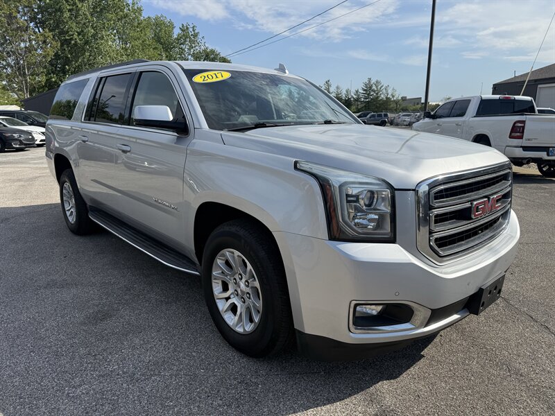 2017 GMC Yukon XL SLT   - Photo 1 - Lafayette, IN 47905