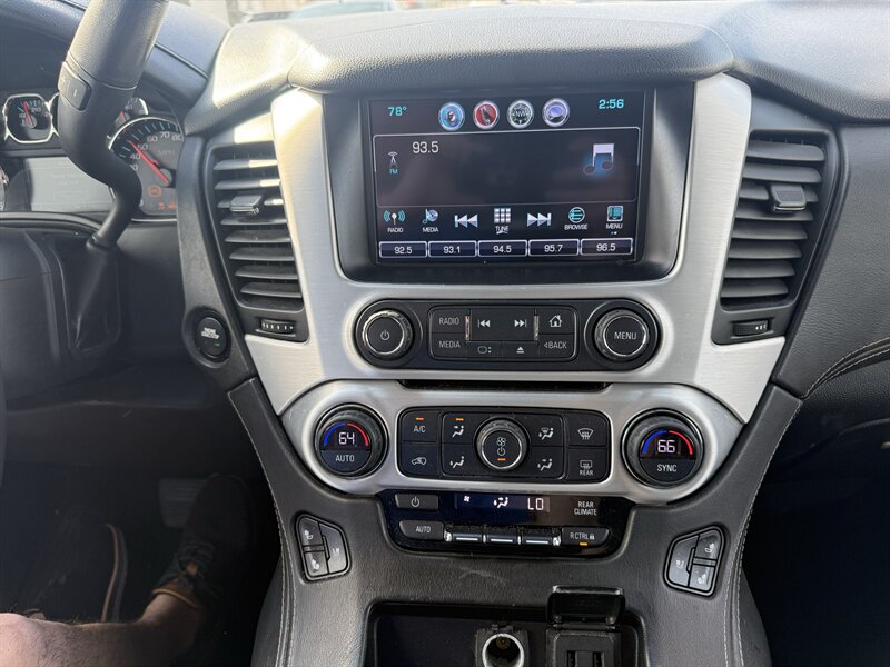 2017 GMC Yukon XL SLT - Photo 14 - Lafayette, IN 47905