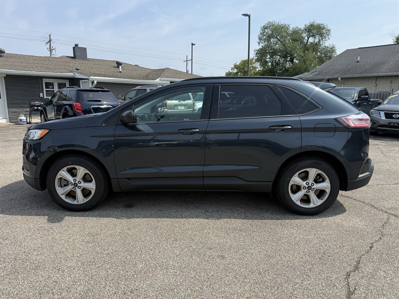 2022 Ford Edge SE - Photo 4 - Lafayette, IN 47905