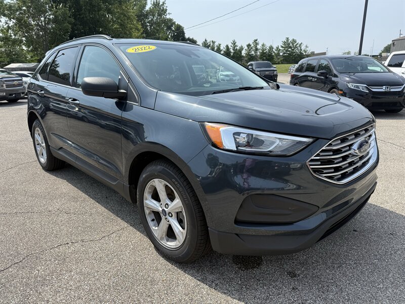 2022 Ford Edge SE   - Photo 1 - Lafayette, IN 47905