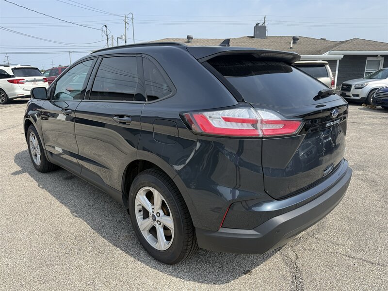 2022 Ford Edge SE - Photo 5 - Lafayette, IN 47905