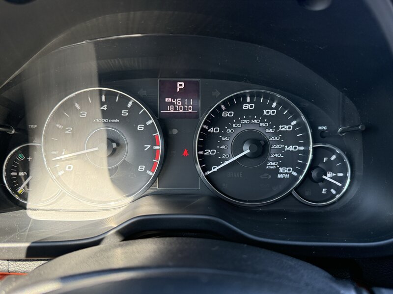 2011 Subaru Outback 3.6R Limited - Photo 14 - Lafayette, IN 47905