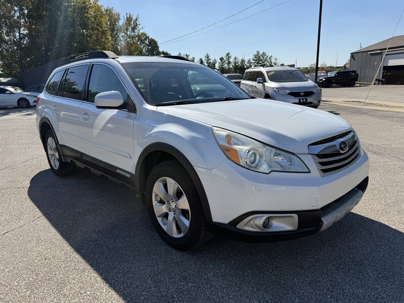 2011 Subaru Outback 3.6R Limited  