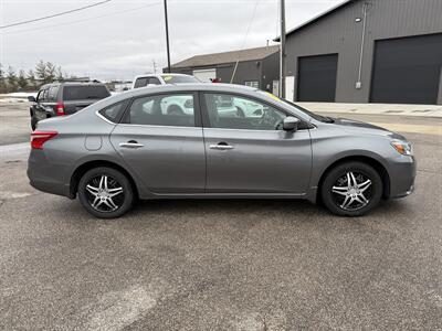 2017 Nissan Sentra S   - Photo 7 - Lafayette, IN 47905