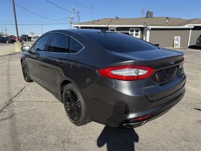 2016 Ford Fusion SE   - Photo 5 - Lafayette, IN 47905