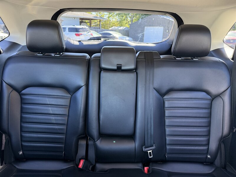 2020 Ford Edge SEL - Photo 13 - Lafayette, IN 47905