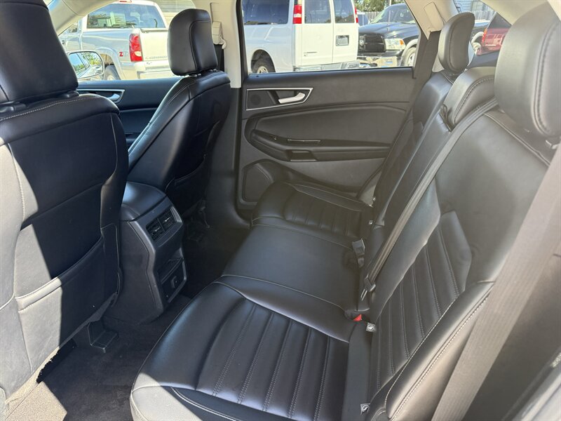 2020 Ford Edge SEL - Photo 10 - Lafayette, IN 47905
