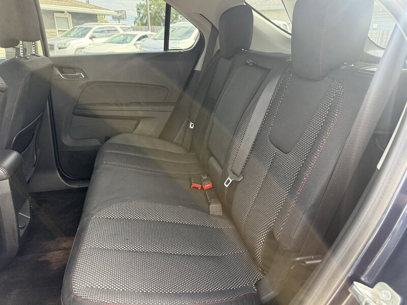 2016 Chevrolet Equinox LT - Photo 8 - Lafayette, IN 47905