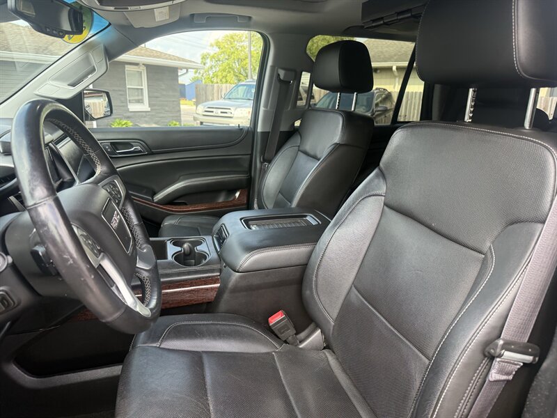 2015 GMC Yukon SLT - Photo 19 - Lafayette, IN 47905
