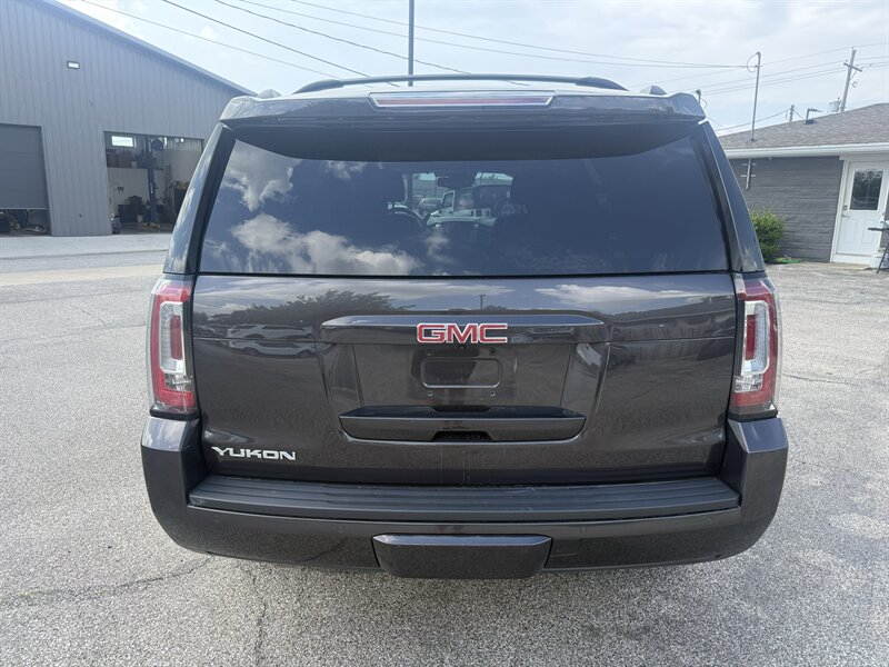 2015 GMC Yukon SLT - Photo 12 - Lafayette, IN 47905