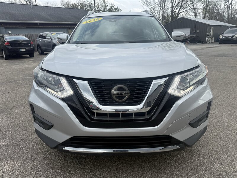 2019 Nissan Rogue S - Photo 2 - Lafayette, IN 47905
