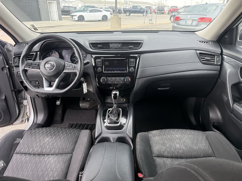 2019 Nissan Rogue S - Photo 11 - Lafayette, IN 47905