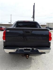 2006 Chevrolet Avalanche LT 1500 LT 1500 4dr Crew Cab   - Photo 7 - Davenport, IA 52802