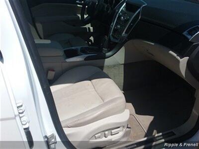 2010 Cadillac SRX Luxury   - Photo 10 - Davenport, IA 52802