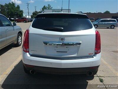 2010 Cadillac SRX Luxury   - Photo 5 - Davenport, IA 52802