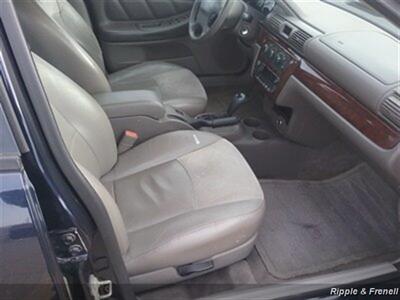 2003 Chrysler Sebring LXi   - Photo 10 - Davenport, IA 52802