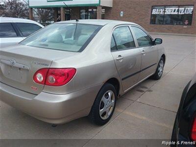 2005 Toyota Corolla CE   - Photo 3 - Davenport, IA 52802