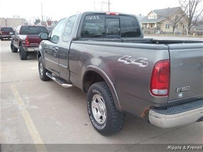 2002 Ford F-150 XL 4dr SuperCab XL   - Photo 7 - Davenport, IA 52802