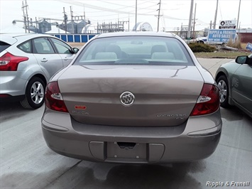 2006 Buick LaCrosse CX   - Photo 6 - Davenport, IA 52802