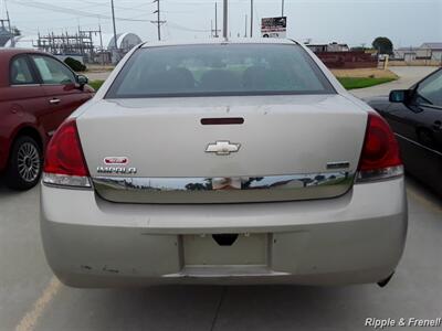 2011 Chevrolet Impala LS Fleet   - Photo 8 - Silvis, IL 61282