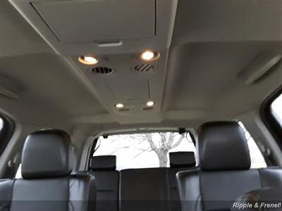 2012 Nissan Armada Platinum   - Photo 7 - Davenport, IA 52802