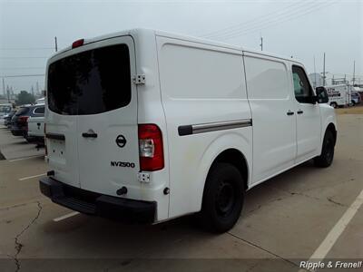 2017 Nissan NV 2500 HD SL   - Photo 9 - Davenport, IA 52802