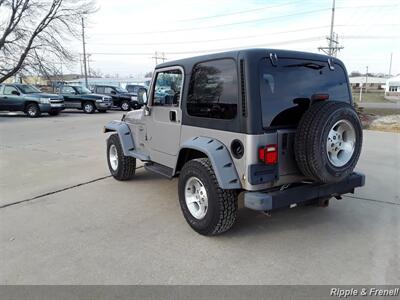 2000 Jeep Wrangler Sport 2dr Sport   - Photo 6 - Davenport, IA 52802