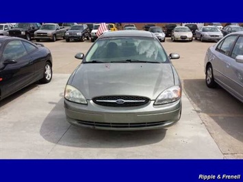 2002 Ford Taurus SES   - Photo 2 - Davenport, IA 52802