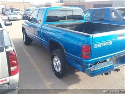 2001 Dodge Ram 1500 SLT 4dr Quad Cab SLT   - Photo 7 - Davenport, IA 52802