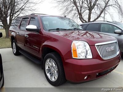 2010 GMC Yukon SLT 1500   - Photo 14 - Davenport, IA 52802