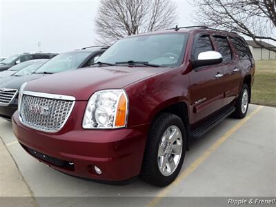 2010 GMC Yukon SLT 1500   - Photo 3 - Davenport, IA 52802