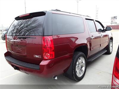 2010 GMC Yukon SLT 1500   - Photo 11 - Davenport, IA 52802