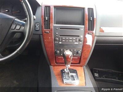 2007 Cadillac STS V6   - Photo 13 - Davenport, IA 52802