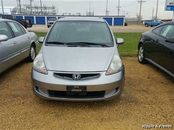 2007 Honda Fit   - Photo 1 - Davenport, IA 52802