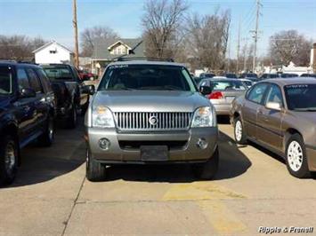 2005 Mercury Mountaineer   - Photo 1 - Davenport, IA 52802