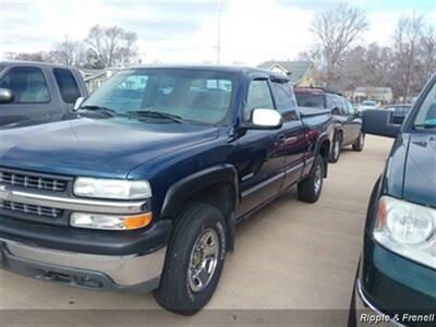 1999 Chevrolet Silverado 2500 LS 3dr LS   - Photo 3 - Davenport, IA 52802