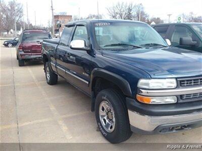 1999 Chevrolet Silverado 2500 LS 3dr LS   - Photo 4 - Davenport, IA 52802