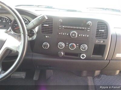 2008 GMC Sierra 1500 SLE1   - Photo 13 - Davenport, IA 52802