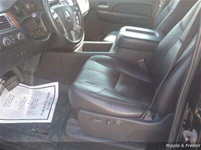 2008 GMC Sierra 1500 SLT   - Photo 8 - Davenport, IA 52802