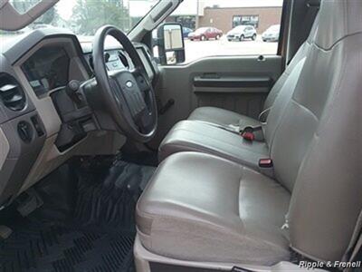 2008 Ford F-250 XL   - Photo 8 - Davenport, IA 52802