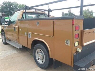 2008 Ford F-250 XL   - Photo 7 - Davenport, IA 52802